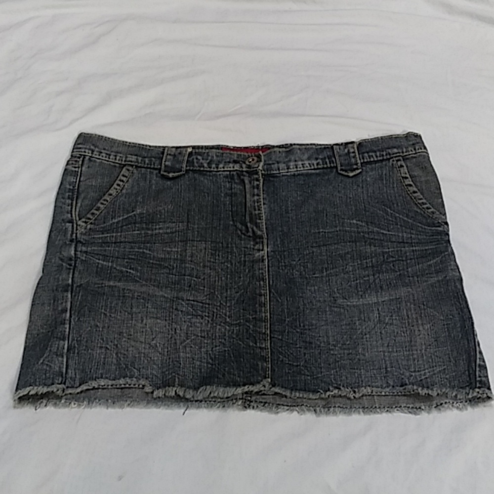 Buffalo Short Jean Skirt